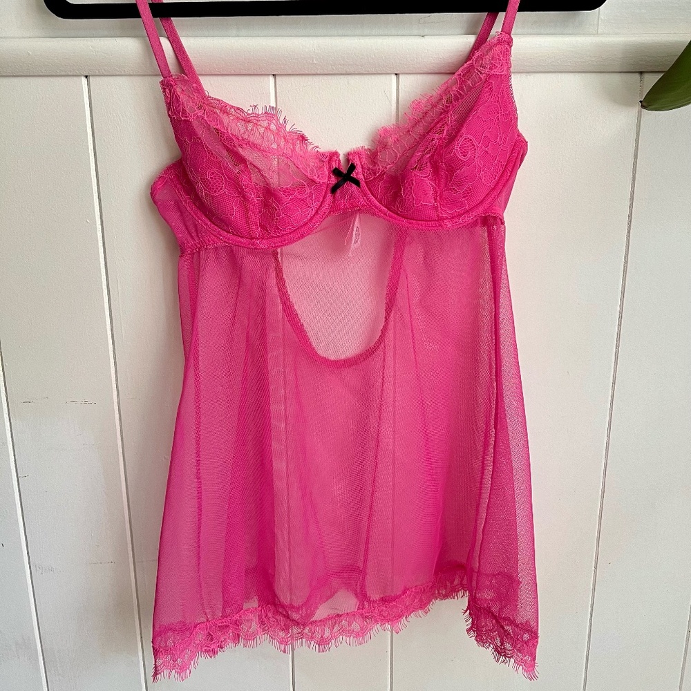 Vintage Y2K Victoria's Secret Pink Lingerie Top Size 34 C